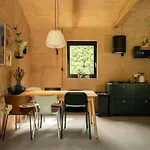 Geweldig Natuurhuisje Op De Veluwe Met Sauna En Tuin Vp001 Casa de Férias