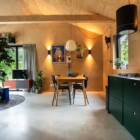 Geweldig Natuurhuisje Met Hottub Bij Veluwe Vp001 度假居 皮滕